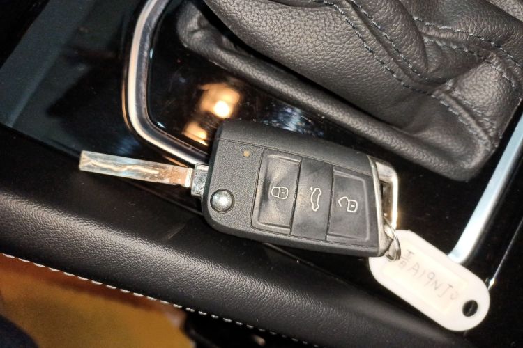 VS5 2023 immagine di auto #11