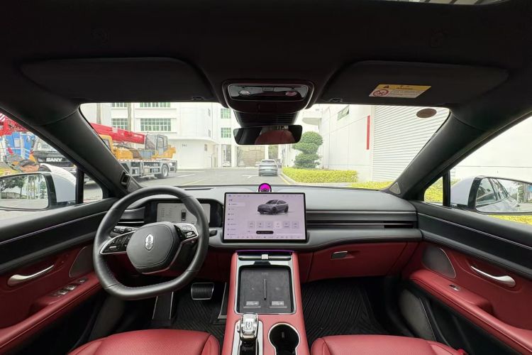 2024 car image #11