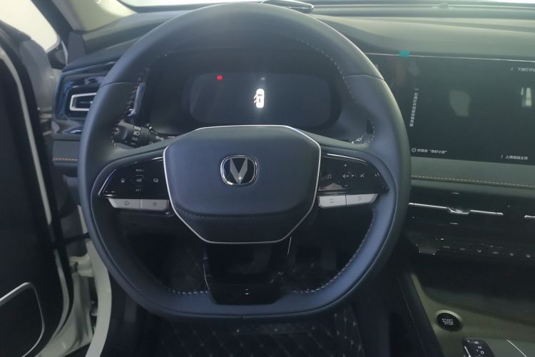 Changan X7 PLUS 2024 car image #11