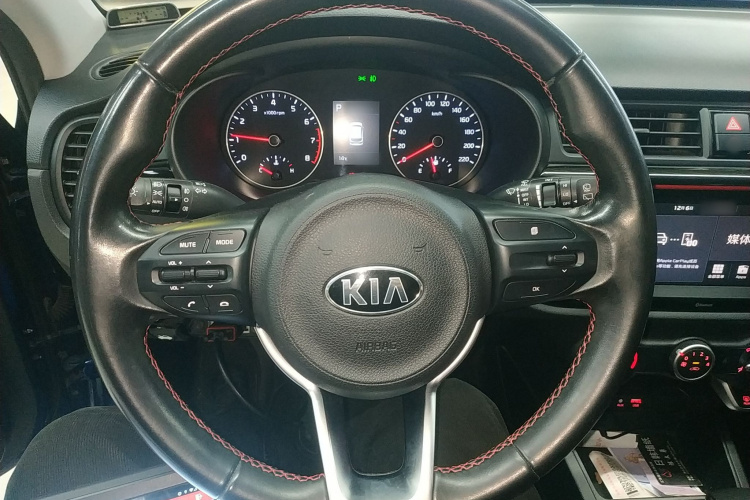 Kia Rio Cross 2019 صورة سيارة #11