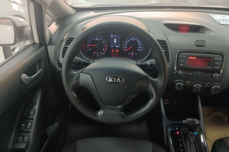 Kia 2017 immagine di auto #11