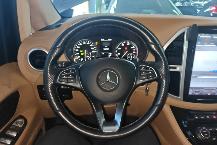 Mercedes-Benz Vito 2020 #11 Mercedes-Benz Vito 2020 car image #11