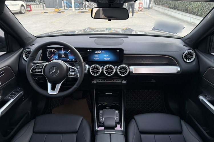 Mercedes-Benz EQB Class 2022 #11 Mercedes-Benz EQB Class 2022 car image #11