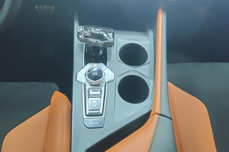 长安 长安UNI-V 2024 汽车图片 #11