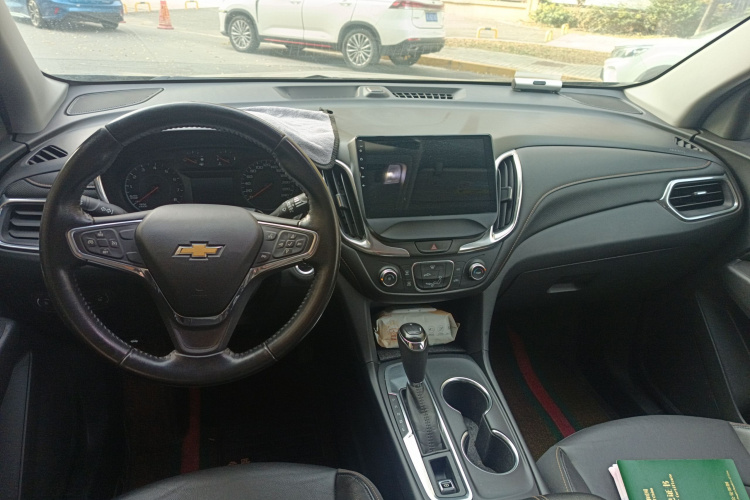 Chevrolet Equinox 2020 #11 Chevrolet Equinox 2020 car image #11