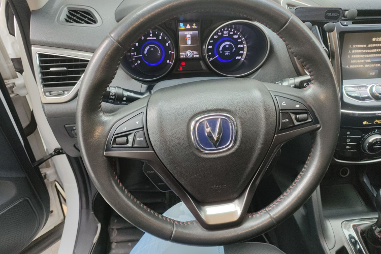 长安 长安CS75 2016 汽车图片 #11