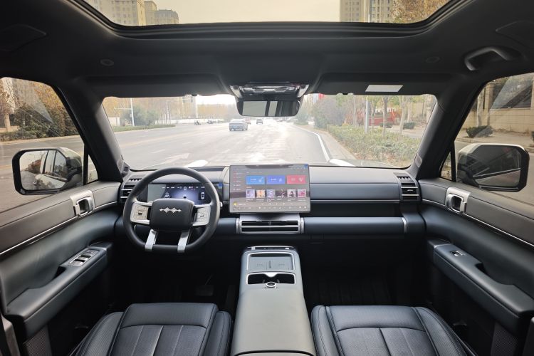 FangChengBao Tiger 7 2025 car image #11