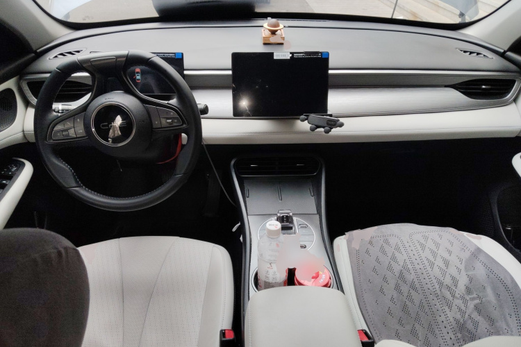 BYD Seal 05 DM-i 2025 car image #11