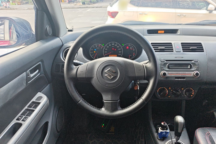 Suzuki Swift 2018 #11 Suzuki Swift 2018 immagine di auto #11