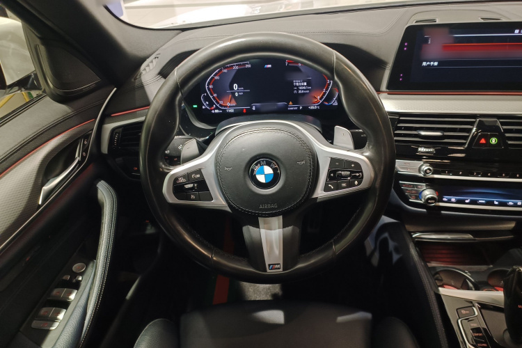 BMW 5 Series (Imported) 2019 #11 BMW 5 Series (Imported) 2019 car image #11