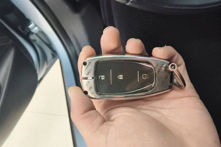 Chevrolet Charm 2024 #11 Chevrolet Charm 2024 car image #11