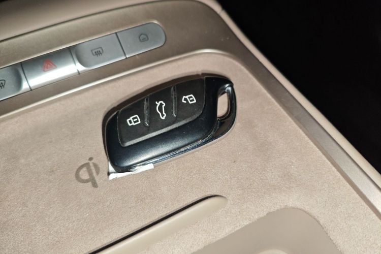 MG ES5 2024 #11 MG ES5 2024 car image #11