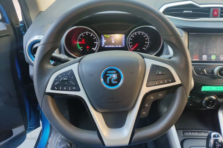 BYD Yuan New Energy 2018 #11 BYD Yuan New Energy 2018 car image #11