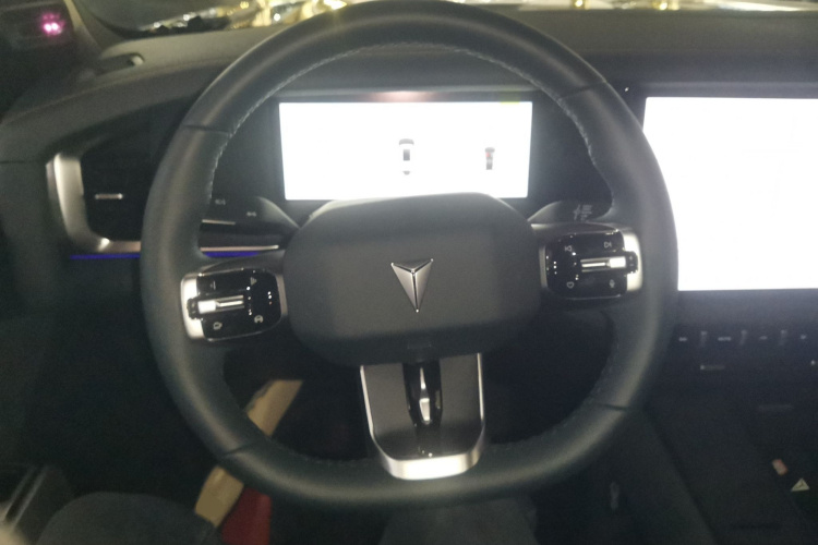 Deepal G318 2024 изображение автомобиля #11