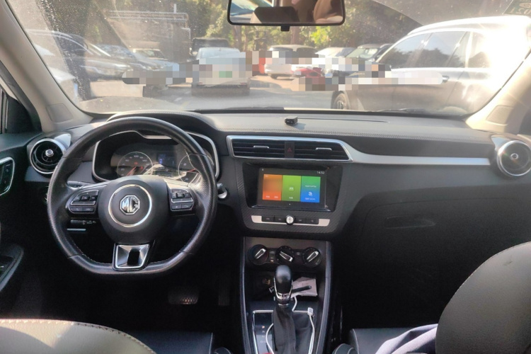 MG ZS 2019 #11 MG ZS 2019 car image #11