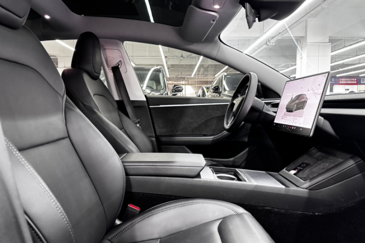 Tesla Model 3 2023 #11 Tesla Model 3 2023 car image #11