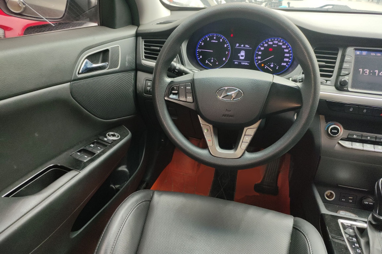 Hyundai Mistra 2018 car image #11