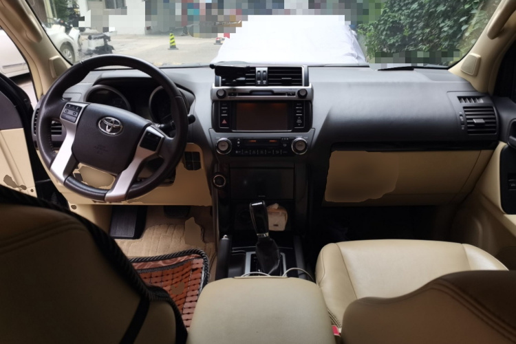 Toyota Prado (Imported) 2015 #11 Toyota Prado (Imported) 2015 car image #11