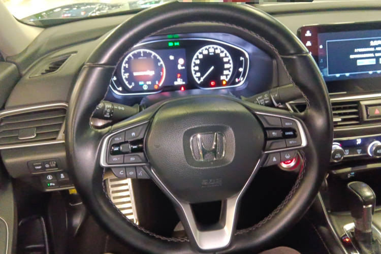 Honda Accord 2023 #11 Honda Accord 2023 car image #11