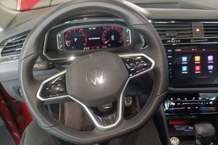 Volkswagen Tiguan X 2021 imagen de coche #11