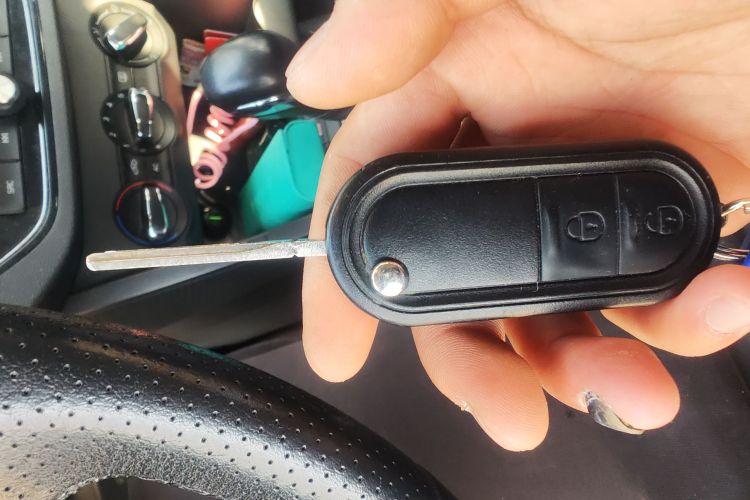 MG 3 2019 car image #11