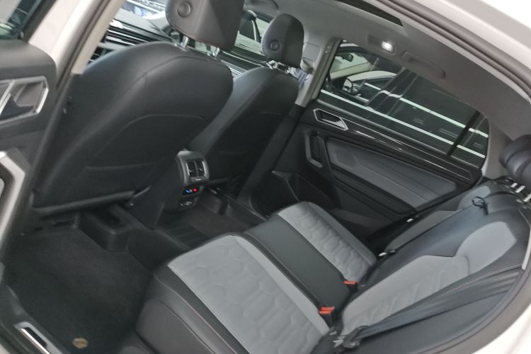 Volkswagen Tiguan X 2023 #11 Volkswagen Tiguan X 2023 car image #11