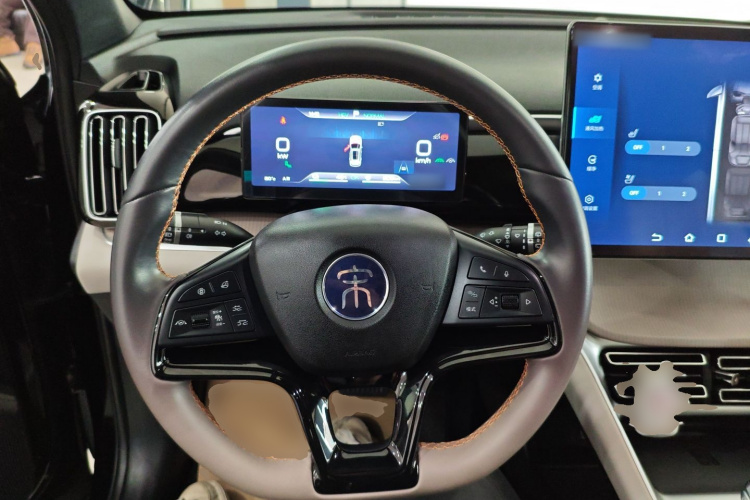 BYD Song Pro New Energy 2024 car image #11