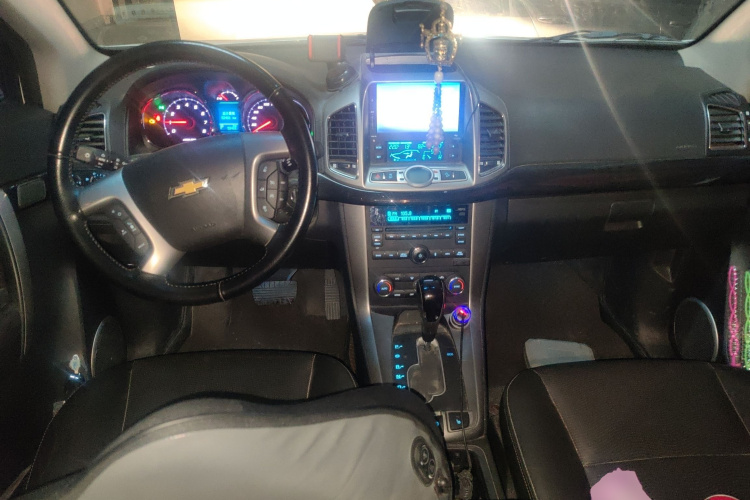 Chevrolet Captiva 2015 #11 Chevrolet Captiva 2015 car image #11