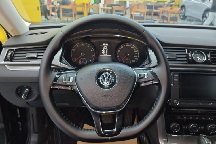 Volkswagen Passat 2016 #11 Volkswagen Passat 2016 car image #11