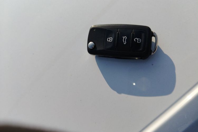 Skoda Fabia 2016 car image #11