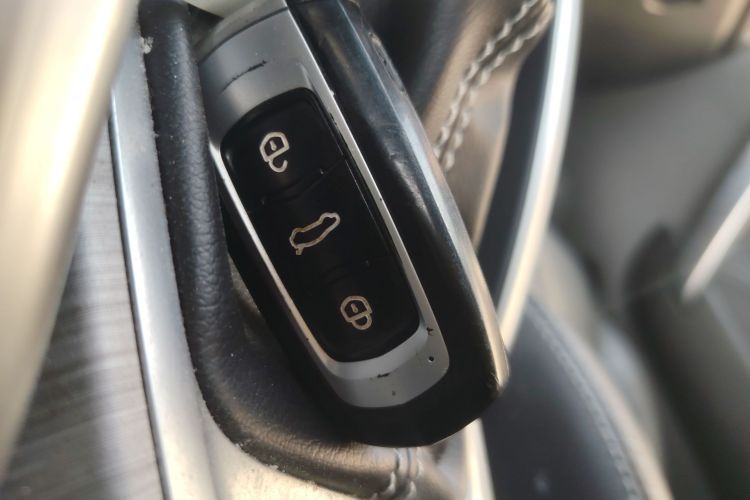 Vision X3 2019 #11 Vision X3 2019 car image #11