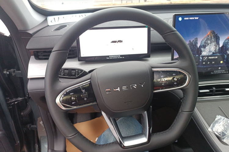 Chery Tiggo8 PLUS C-DM 2025 #11 Chery Tiggo8 PLUS C-DM 2025 immagine di auto #11