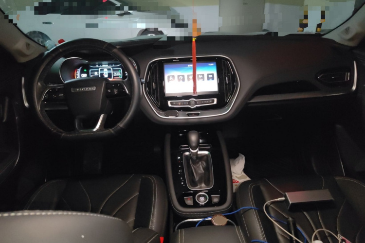 Jetour X70 2019 car image #11