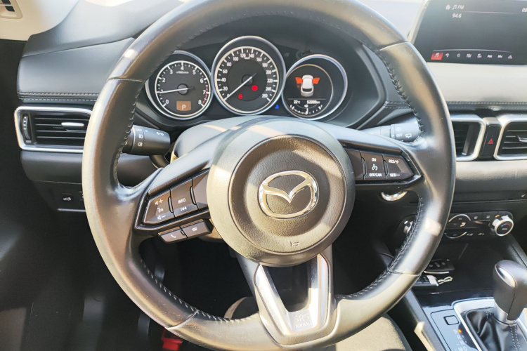 Mazda CX-5 2019 car image #11