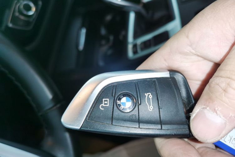 BMW 1 Series 2021 car image #11