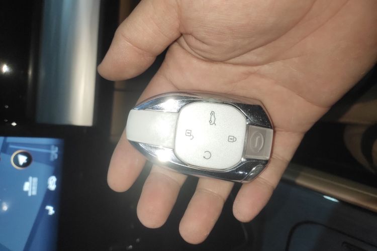 GAC Trumpchi ES9 2023 car image #11