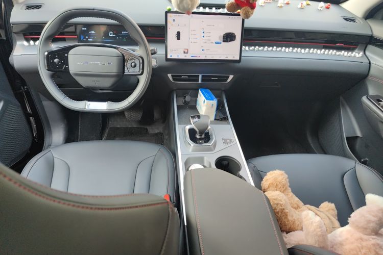 Dashing 2024 car image #11