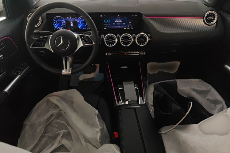 Mercedes-Benz EQA Class 2025 #11 Mercedes-Benz EQA Class 2025 immagine di auto #11