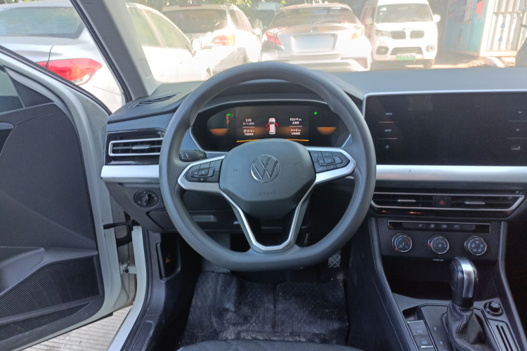 Volkswagen Lavida 2022 #11 Volkswagen Lavida 2022 car image #11