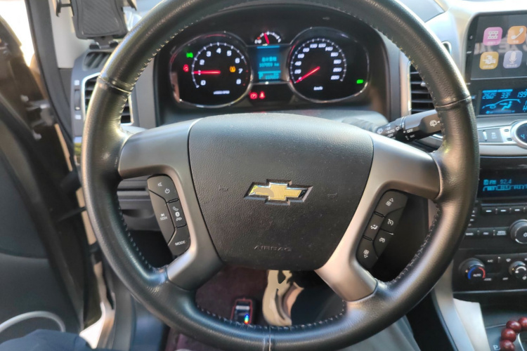 Chevrolet Captiva 2015 #11 Chevrolet Captiva 2015 car image #11