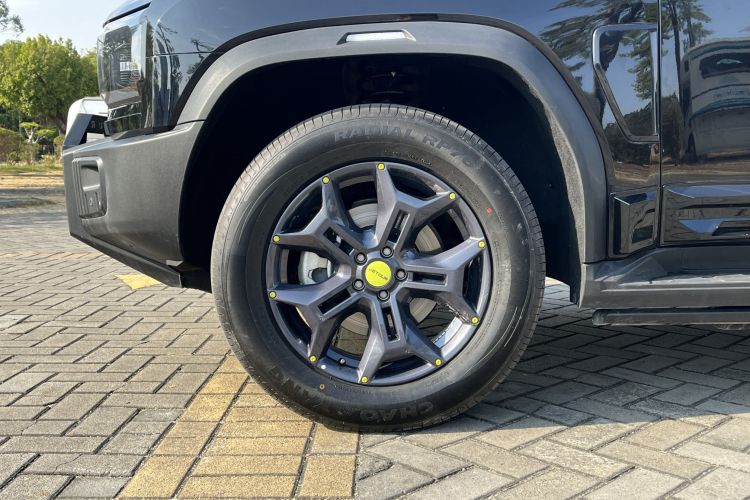 Jetour Traveller 2023 car image #11