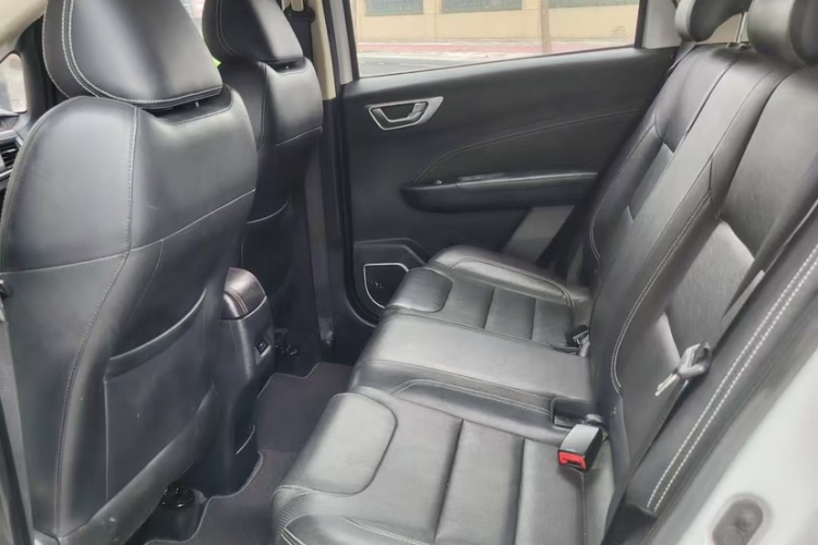 Vision X3 2019 car image #11