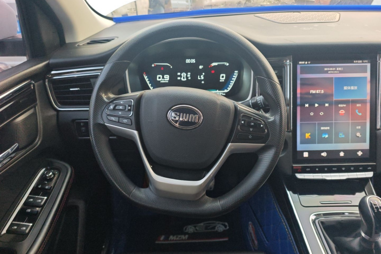 SWM斯威汽车 SWM斯威G05 2019 汽车图片 #11