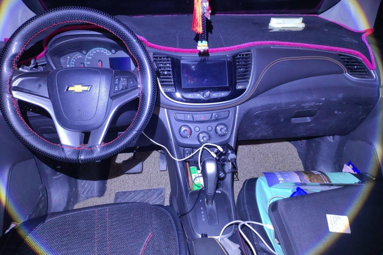 Chevrolet Tracker 2017 #11 Chevrolet Tracker 2017 car image #11
