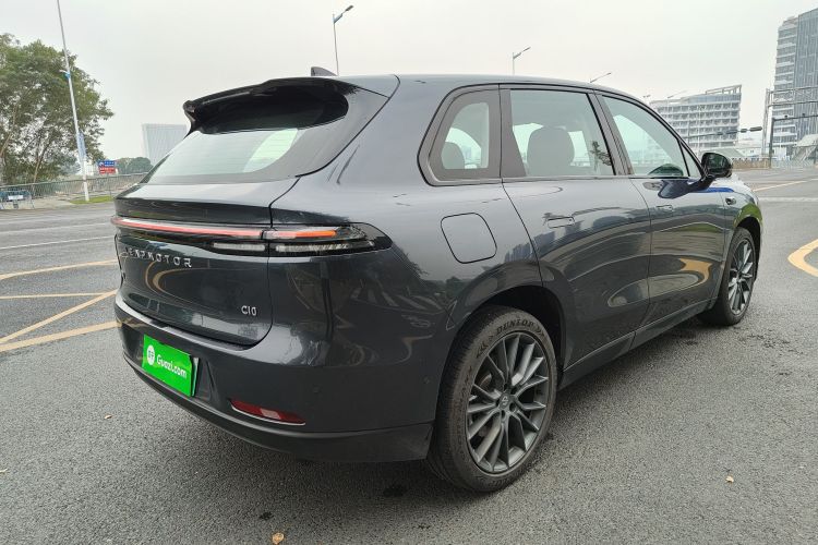 零跑汽车 零跑C10 2024 汽车图片 #11