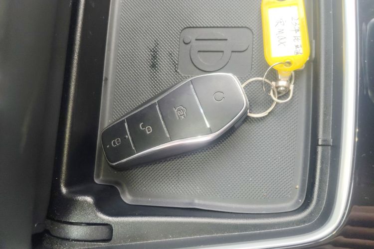 BYD Song MAX New Energy 2023 car image #11