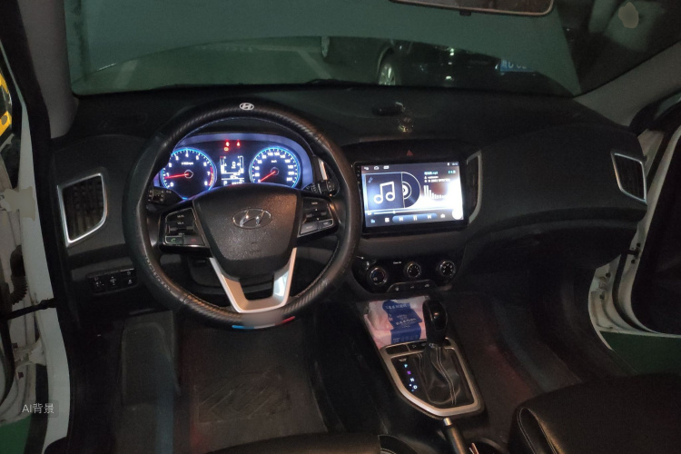 Hyundai ix25 2018 #11 Hyundai ix25 2018 car image #11