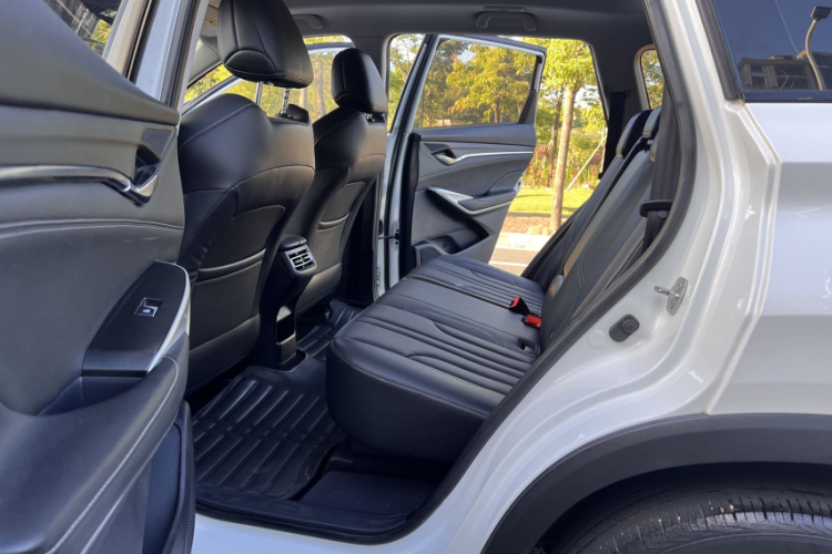 长安 长安CS75 PLUS 2019 汽车图片 #11