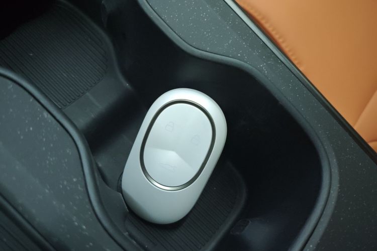 NIO ET5 2022 car image #11