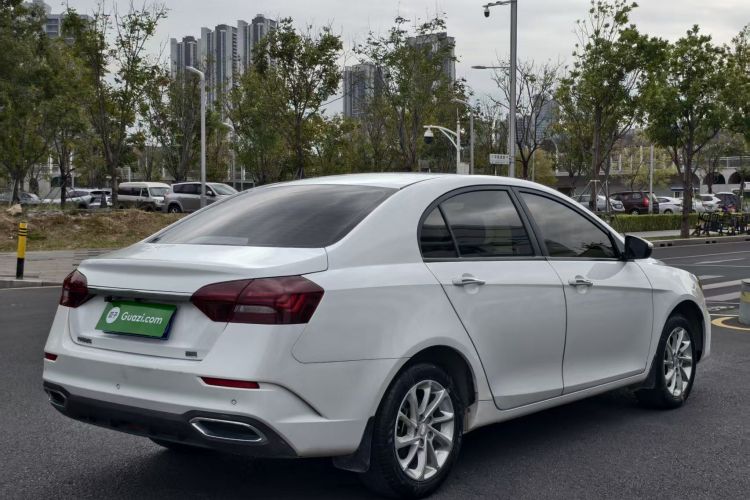 Emgrand 2021 #11 Emgrand 2021 car image #11